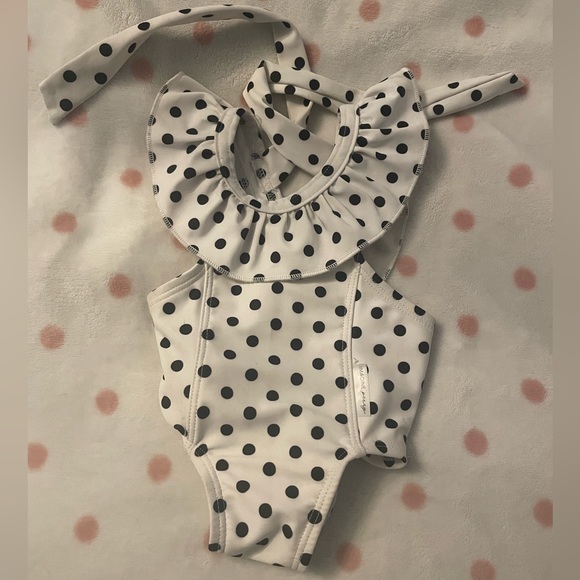 Imagine Perry family swimsuit set as seen on Jillian Harris - Picture 6 of 12